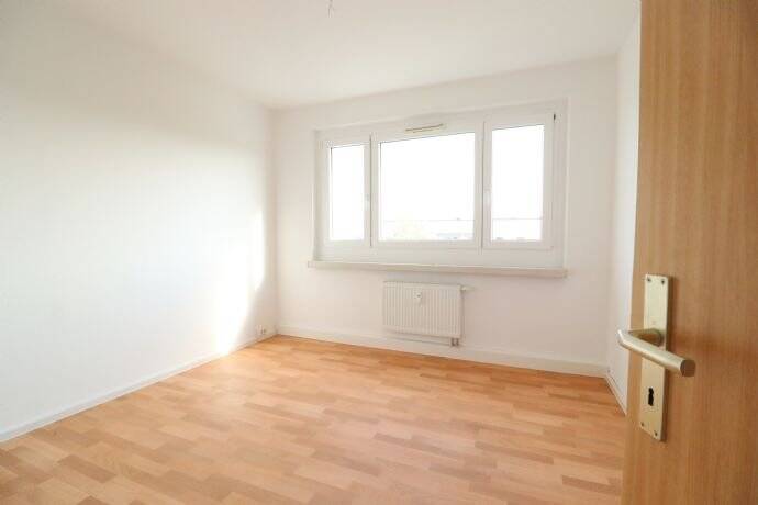 Etagenwohnung Flöha Plaue - 5 Zimmer, 127 m&sup2;, 625&euro; | Angebot:25709964