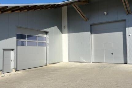 Lagerhalle Halle Lagerraum zimmer