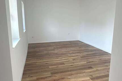 Wohnung Zellertal-Harxheim Harxheim - 3 Zimmer, 85 m&sup2;, 900&euro; | Angebot:25547556