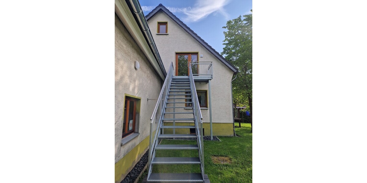 Dachgeschosswohnung mit Weitblick im idyllischen Berghausen bei Königswinter - Dachgeschoßwohnung Königswinter Berghausen | Angebot:26177242