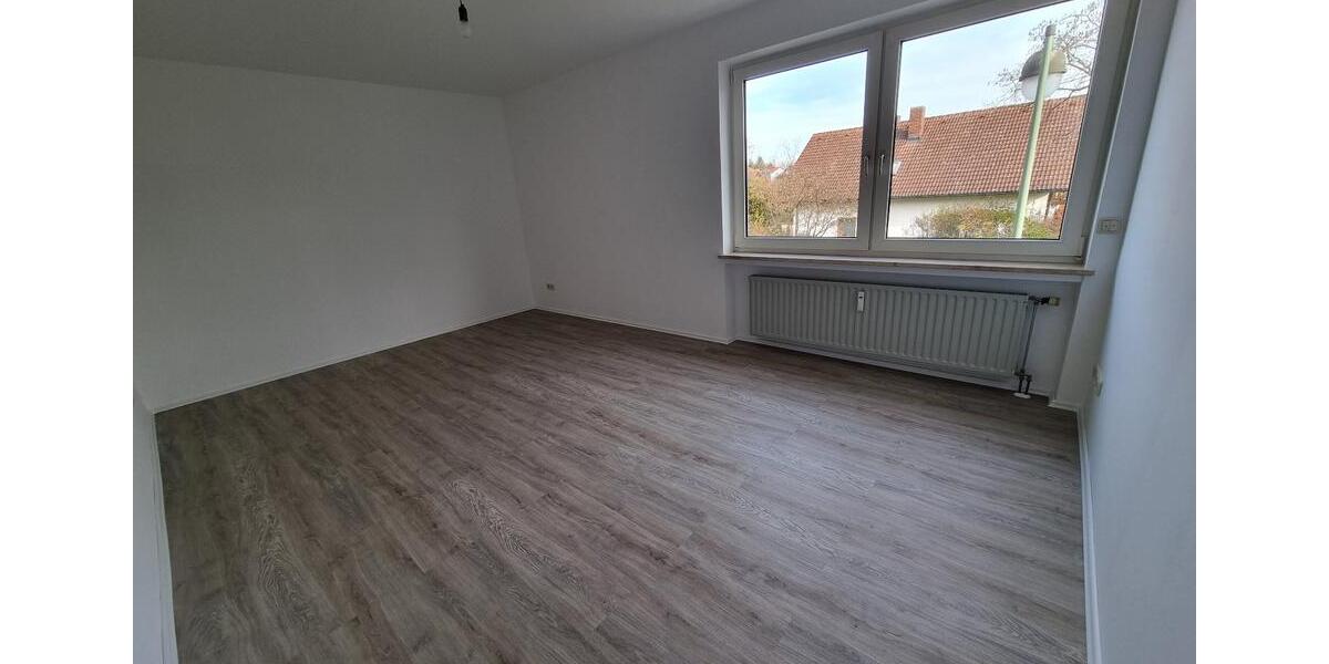 Lichtdurchflutete, sonnige 4 Zimmer Wohnung zu vermieten 4 zimmer