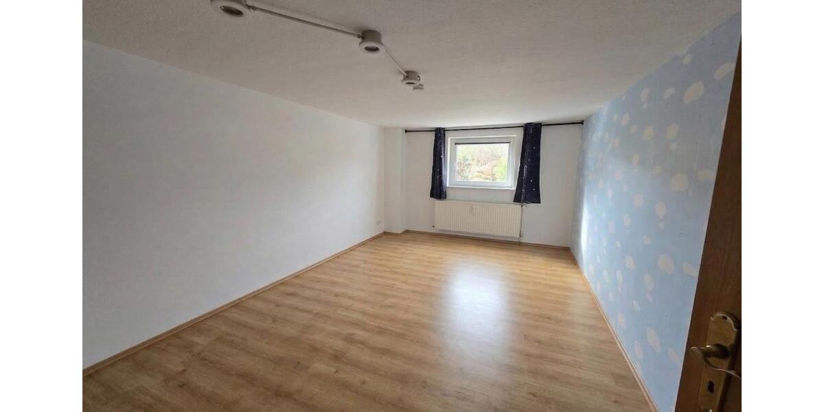 Etagenwohnung Bad Doberan - 4 Zimmer, 100 m&sup2;, 1.200&euro; | Angebot:25925314