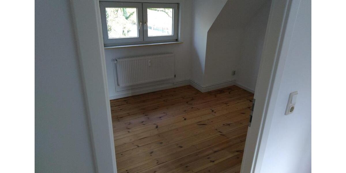 Dachgeschoßwohnung Boizenburg/Elbe Elbe - 3 Zimmer, 74 m&sup2;, 518&euro; | Angebot:25811660