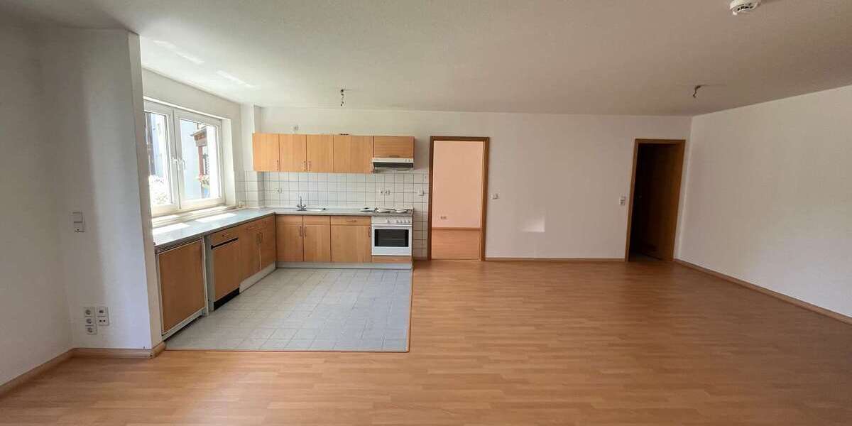 Etagenwohnung Halberstadt - 3 Zimmer, 64 m&sup2;, 349&euro; | Angebot:26758245