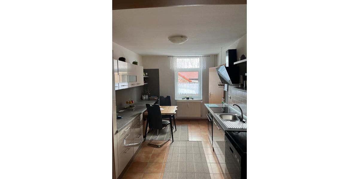 Erdgeschoßwohnung Oschersleben (Bode) - 2 Zimmer, 50 m&sup2;, 300&euro; | Angebot:25220428