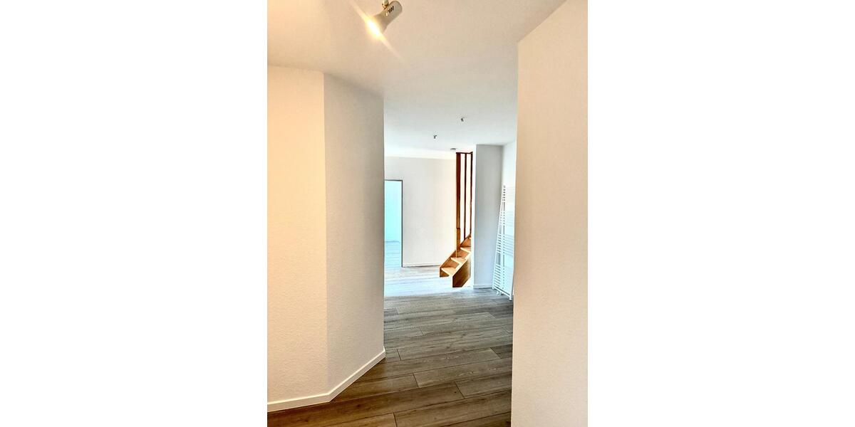 Etagenwohnung Bad Bentheim - 4 Zimmer, 120 m&sup2;, 1.100&euro; | Angebot:24812613