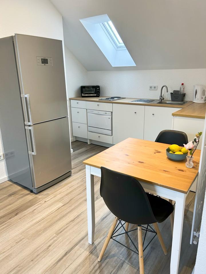 Zimmer , MonteurZimmer, WG Wohnung