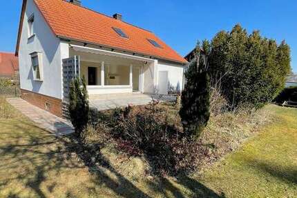 Haus Langenzenn - 6 Zimmer, 130 m&sup2;, 1.495&euro; | Angebot:26223689