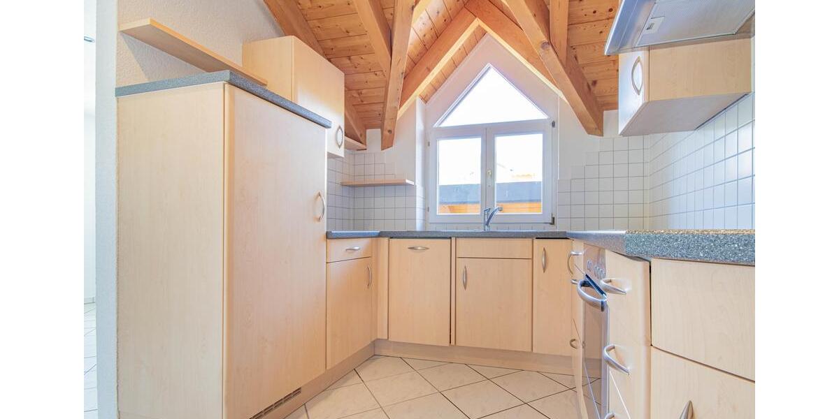 Dachgeschoßwohnung Waldshut-Tiengen Tiengen - 4.5 Zimmer, 110 m&sup2;, 750&euro; | Angebot:26630278