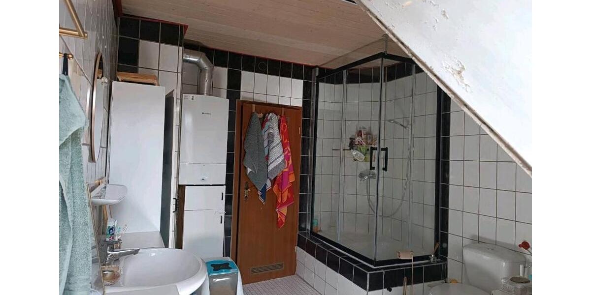 Wohnen auf Zeit Karlsruhe - 5 Zimmer, 136 m&sup2;, 615&euro; | Angebot:26153882
