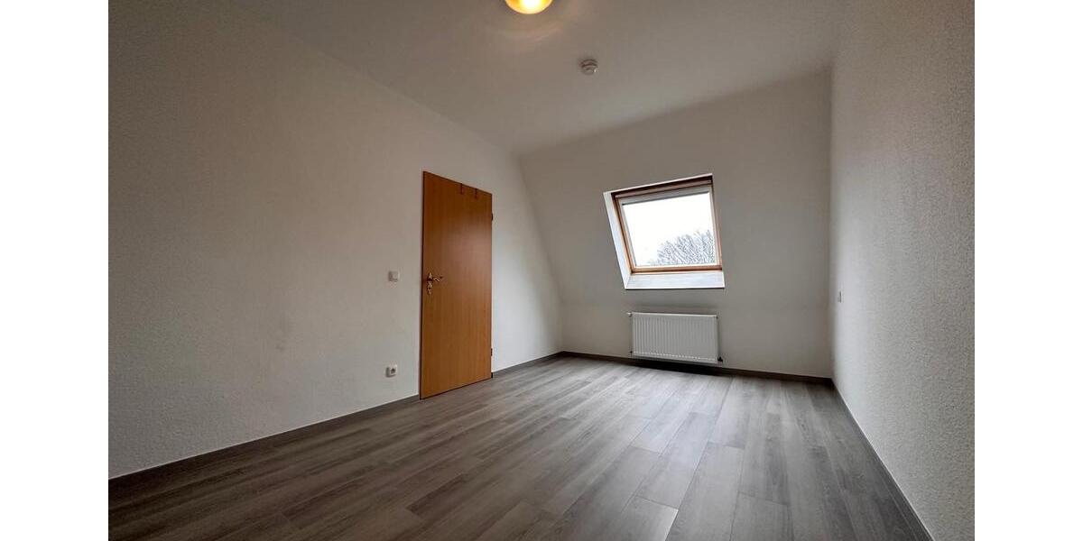 Dachgeschoßwohnung Essen Stadtbezirk VIII - 2 Zimmer, 54 m&sup2;, 540&euro; | Angebot:26413471