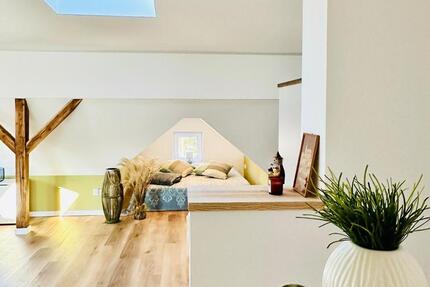 Wohnung Schneeberg - 2 Zimmer, 60 m&sup2;, 670&euro; | Angebot:24773899