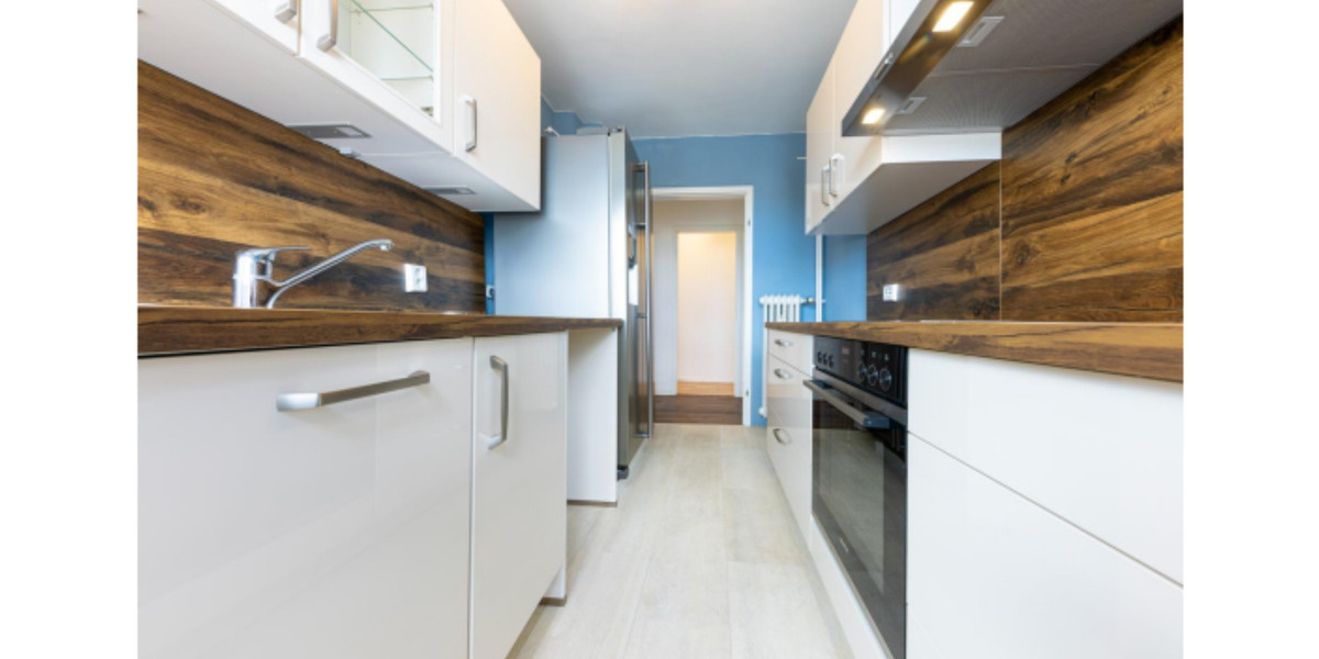 Helles WG-Zimmer für eine Frau VB 1 zimmer