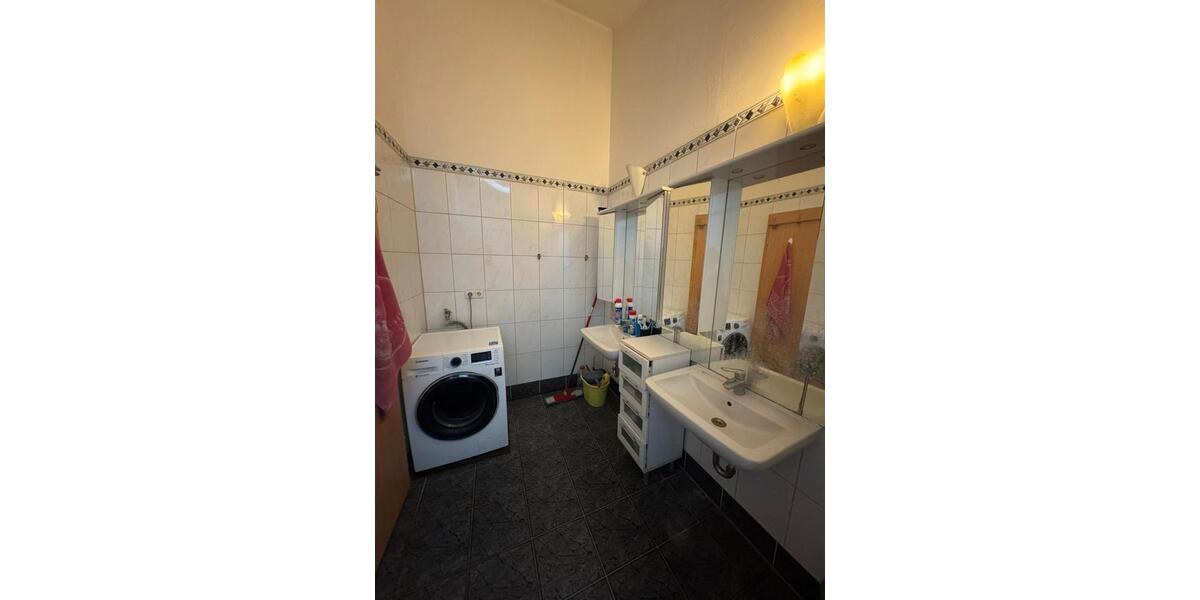 Wohnen auf Zeit Lappersdorf - 1 Zimmer, 85 m&sup2;, 350&euro; | Angebot:26613310