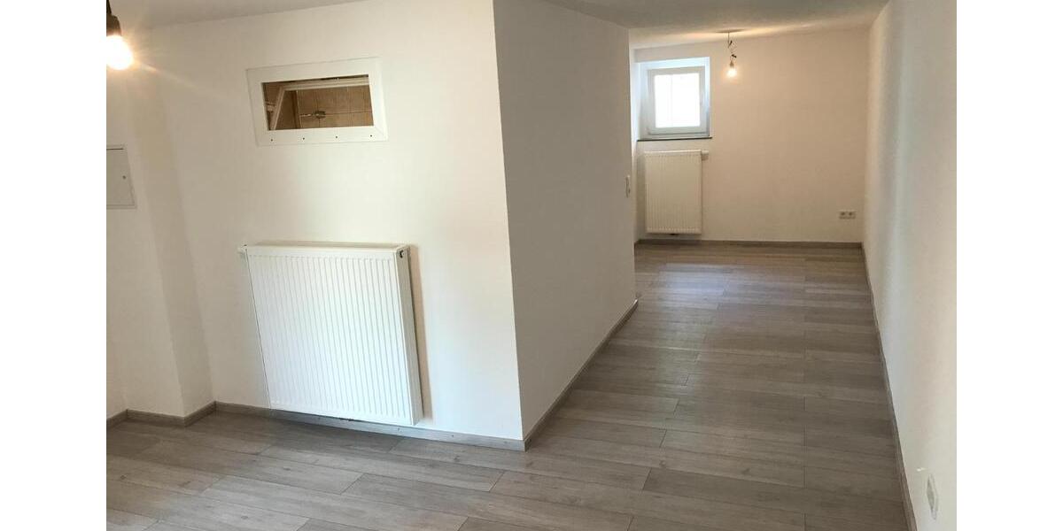 Erdgeschoßwohnung Solms - 2.5 Zimmer, 85 m&sup2;, 950&euro; | Angebot:26223342