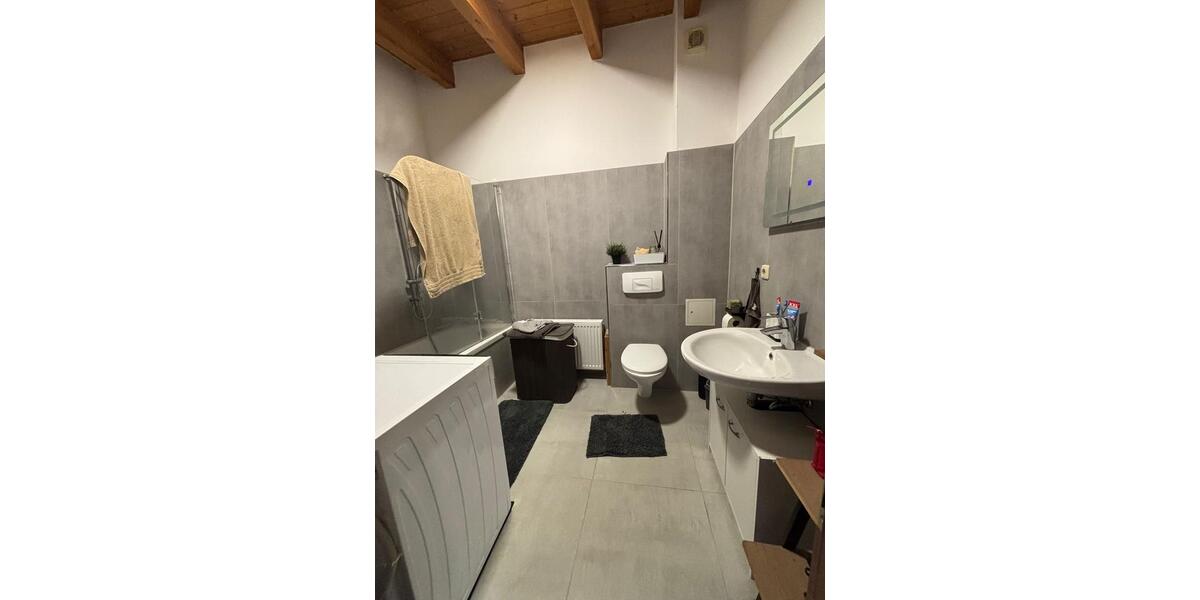 Maisonettenwohnung Werdau - 2 Zimmer, 72 m&sup2;, 400&euro; | Angebot:26705462