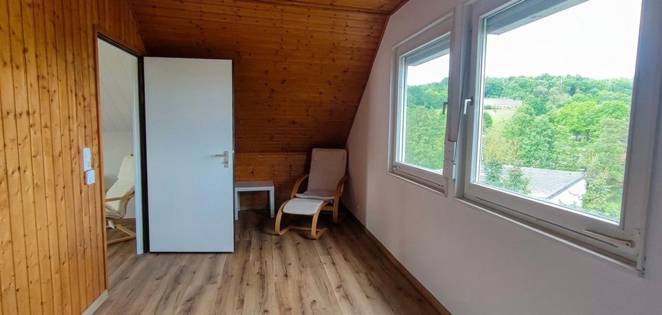 Dachgeschoßwohnung Laubach - 2 Zimmer, 47 m&sup2;, 650&euro; | Angebot:26603095
