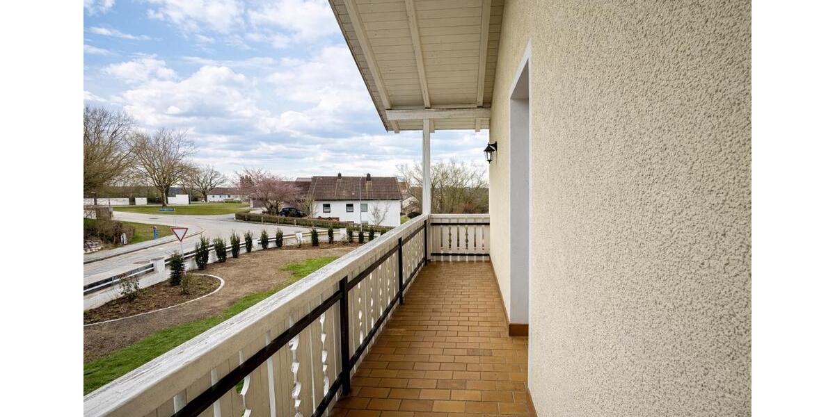 Etagenwohnung Pfarrkirchen - 4 Zimmer, 97 m&sup2;, 1.040&euro; | Angebot:26014395