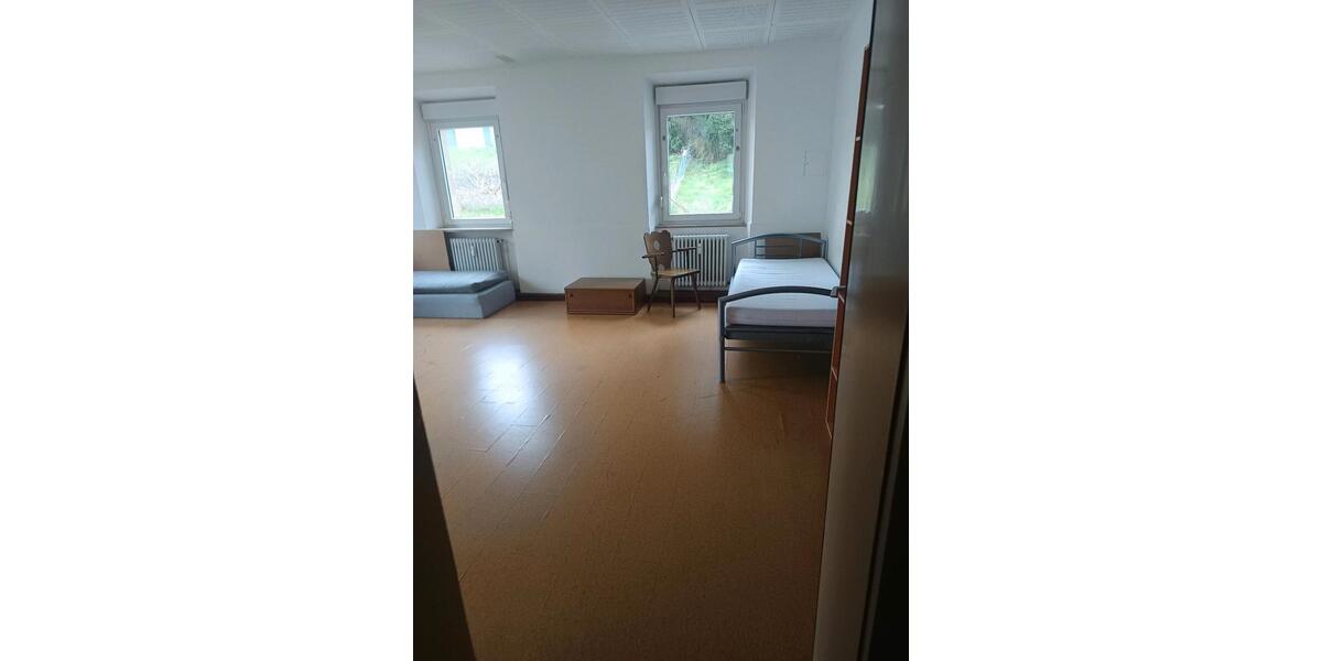 Erdgeschoßwohnung Ansbach - 1 Zimmer, 118 m&sup2;, 1.300&euro; | Angebot:26163055