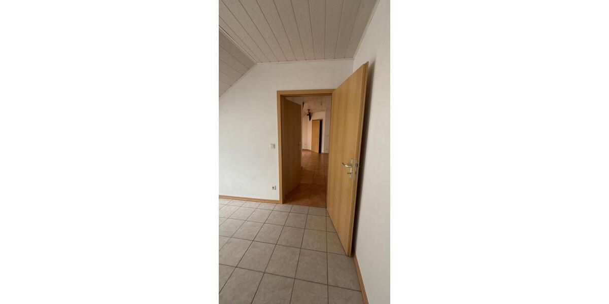 Dachgeschoßwohnung Salzwedel - 2 Zimmer, 345&euro; | Angebot:21566595