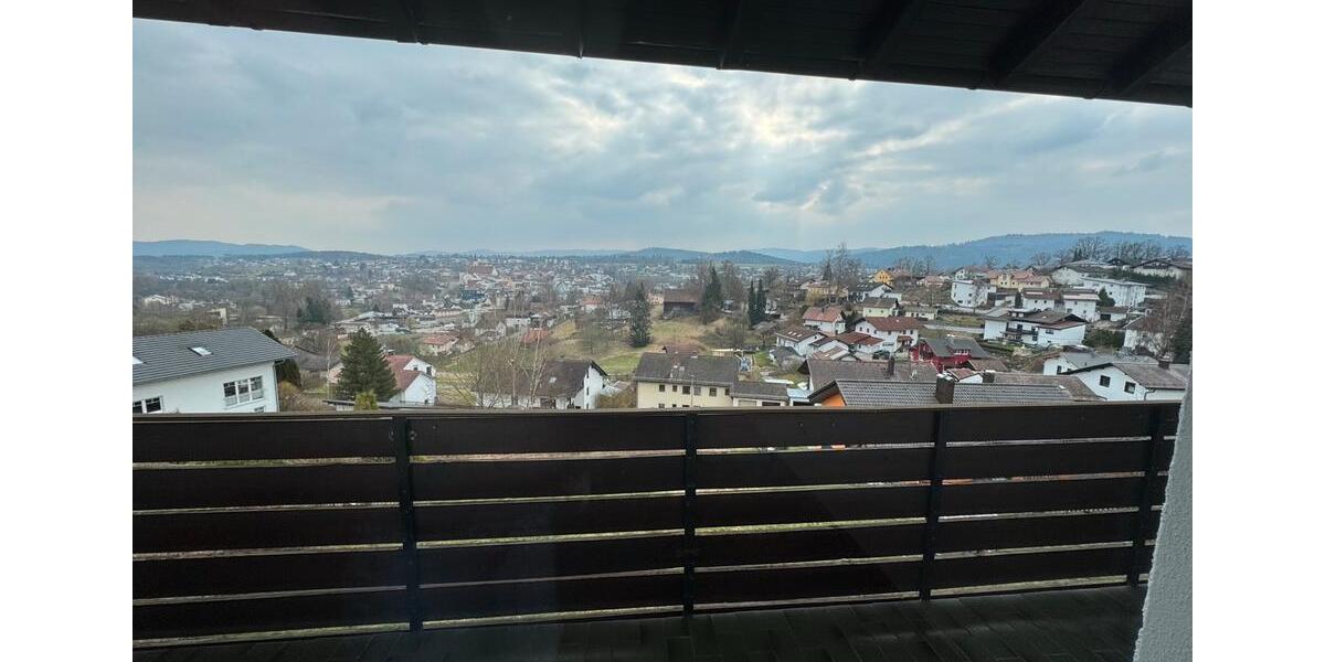 Etagenwohnung Viechtach - 4 Zimmer, 115 m&sup2;, 820&euro; | Angebot:25811067