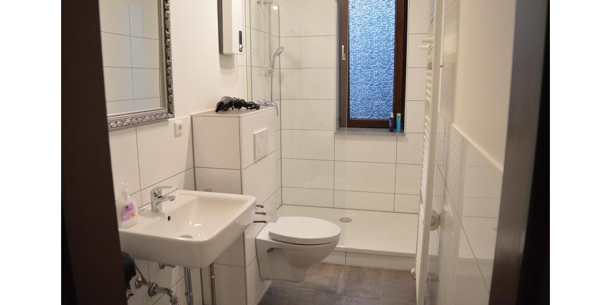 Wohnen auf Zeit Duisburg Duisburg-Mitte - 3 Zimmer, 75 m&sup2;, 950&euro; | Angebot:25402650