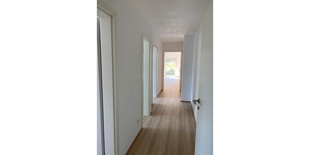 Dachgeschoßwohnung Eslohe (Sauerland) - 2 Zimmer, 62 m&sup2;, 589&euro; | Angebot:24554761