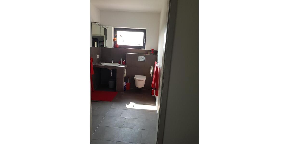 Wohnen auf Zeit Gera Alt-Bieblach - 2 Zimmer, 70 m&sup2;, 600&euro; | Angebot:26630318