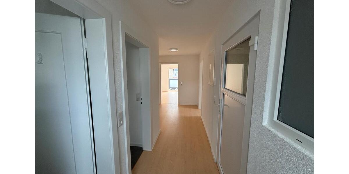 Etagenwohnung Spaichingen - 3 Zimmer, 85 m&sup2;, 1.100&euro; | Angebot:25715176