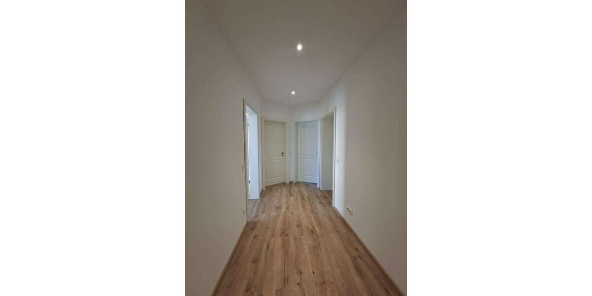 Etagenwohnung Pritzwalk - 2 Zimmer, 64 m&sup2;, 495&euro; | Angebot:26609341