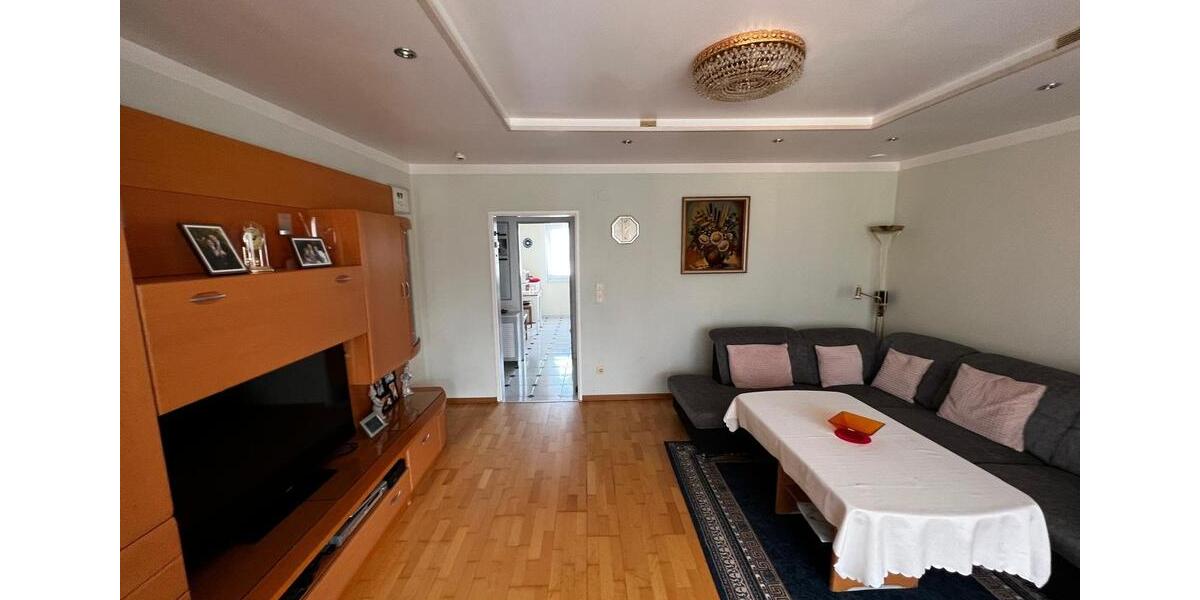 Etagenwohnung Wolfsburg Detmerode - 3 Zimmer, 72 m&sup2;, 870&euro; | Angebot:25048555