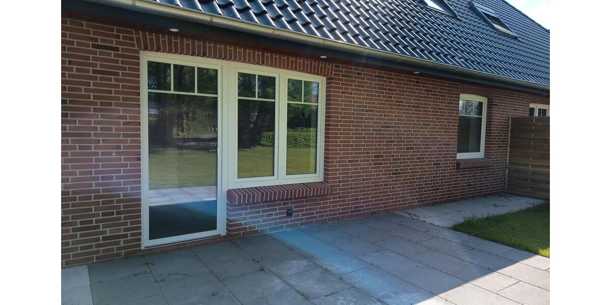 Doppelhaushälfte Zetel - 6 Zimmer, 200 m&sup2;, 1.500&euro; | Angebot:26533162