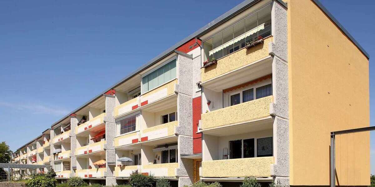 Etagenwohnung Neubrandenburg Datzeberg - 3 Zimmer, 63 m&sup2;, 313&euro; | Angebot:26953382