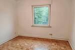 4-Zimmerwohnung mit Balkon, Frankfurt-Nied zimmer