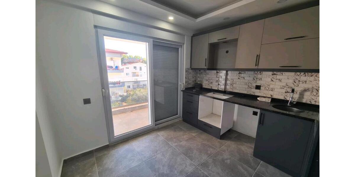 Etagenwohnung Wesselburen - 4 Zimmer, 150 m&sup2;, 500&euro; | Angebot:23486067