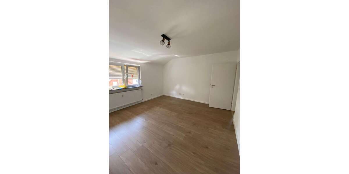 Etagenwohnung Frankfurt am Main / Bergen-Enkheim Enkheim - 3 Zimmer, 80 m&sup2;, 1.300&euro; | Angebot:26987732