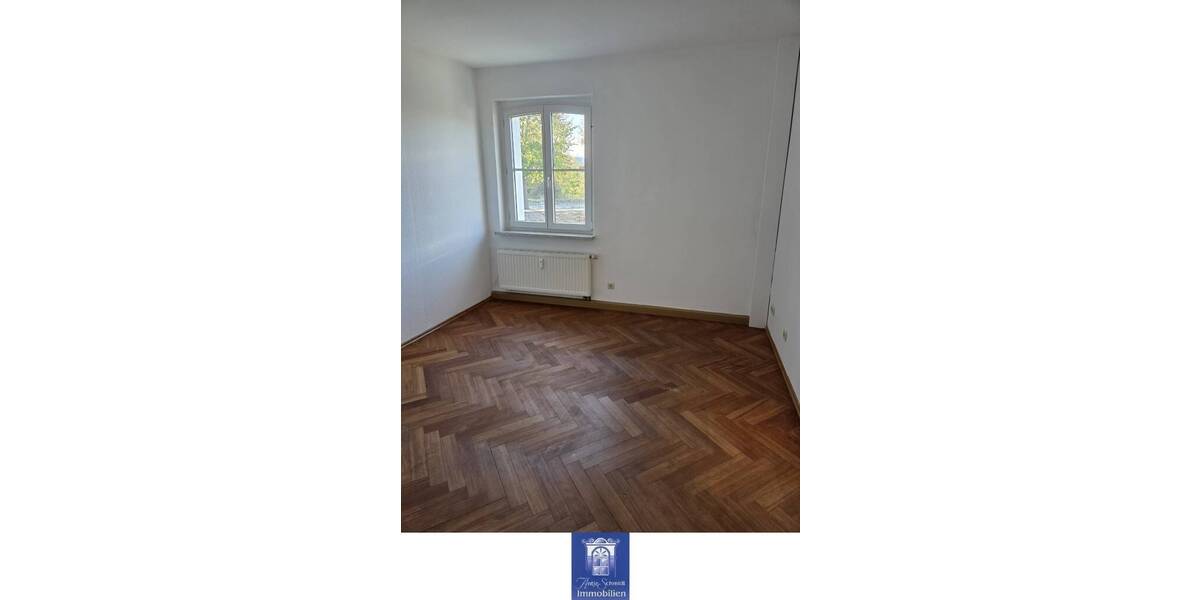 Etagenwohnung Riesa Gröba - 2 Zimmer, 68 m&sup2;, 378&euro; | Angebot:25709087