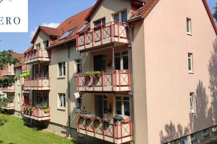 Wohnen im gemütlichen Dachgeschoß mit Balkon
