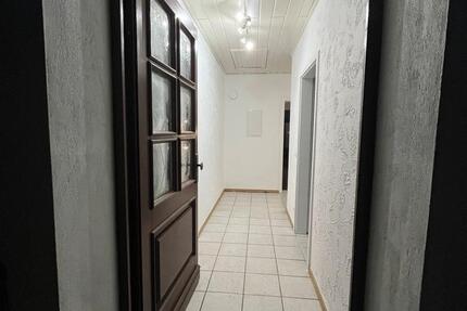 Haus Lachendorf - 4 Zimmer, 90 m&sup2;, 1.000&euro; | Angebot:26108370