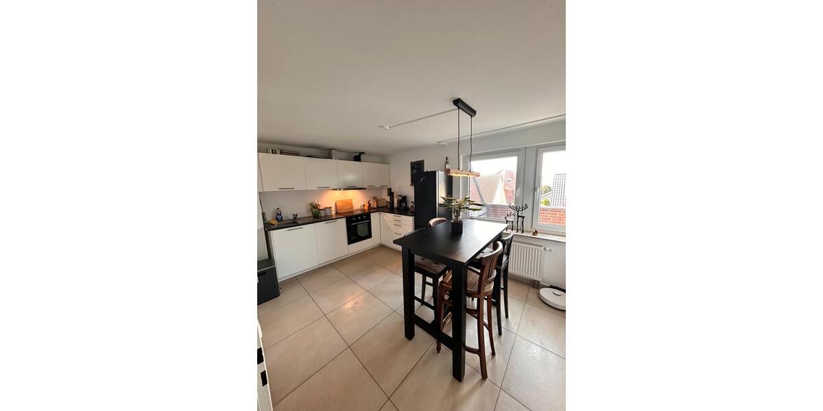 Dachgeschoßwohnung Schlangen - 2 Zimmer, 62 m&sup2;, 540&euro; | Angebot:26697909
