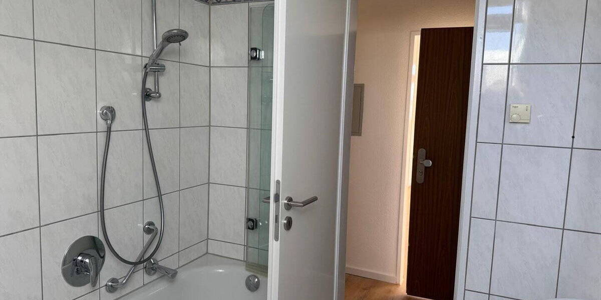 Etagenwohnung Maintal Bischofsheim - 3 Zimmer, 83 m&sup2;, 1.065&euro; | Angebot:26740642