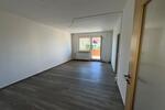 Platz für Sie: Großzügige 2-Raum-Wohnung mit Balkon