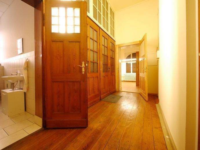 Gewerbeobjekt Weimar Nordvorstadt - 5 Zimmer, 155 m&sup2;, 935&euro; | Angebot:25797699