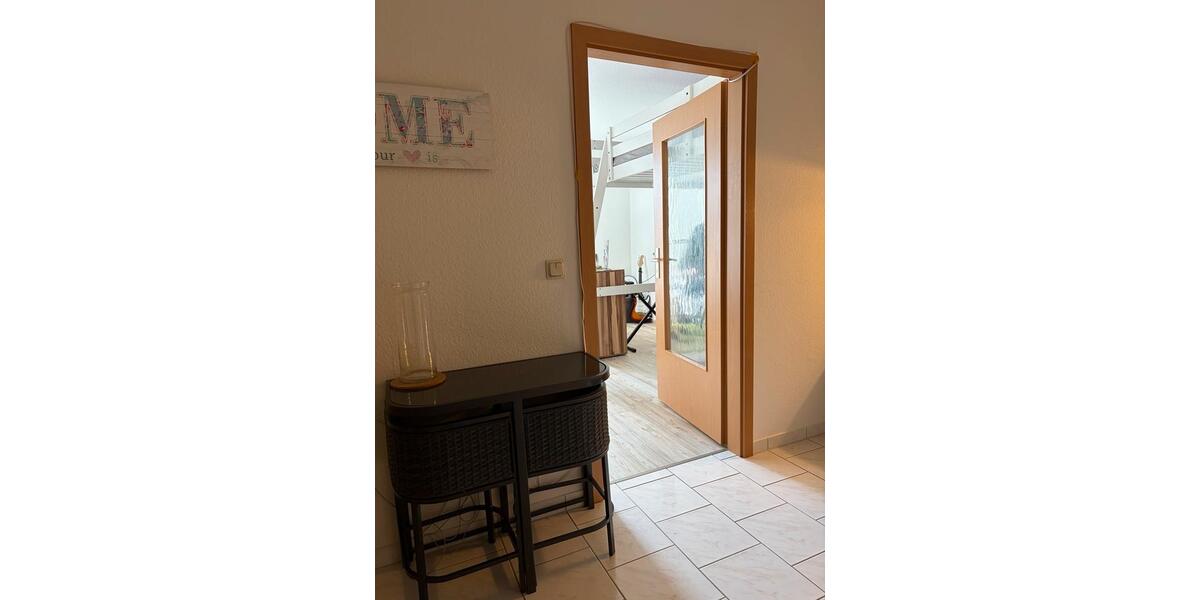 Etagenwohnung Schmalkalden - 1 Zimmer, 33 m&sup2;, 415&euro; | Angebot:26515902