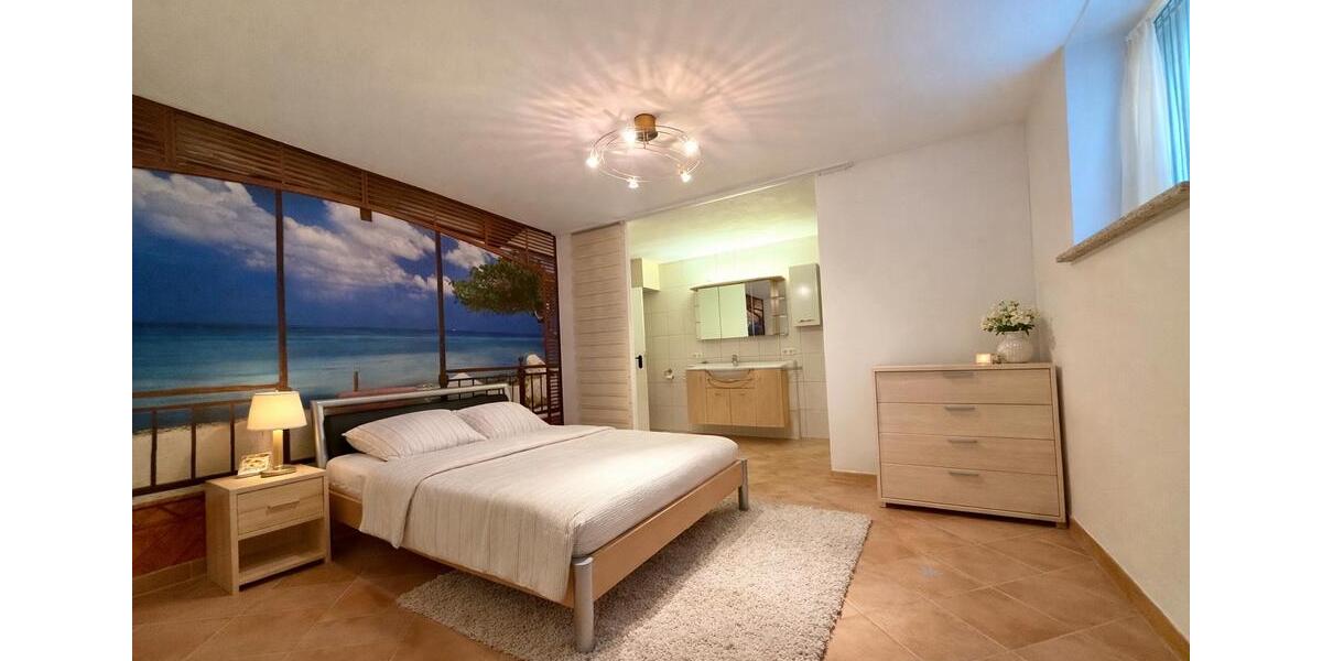 Etagenwohnung Günzburg - 3 Zimmer, 100 m&sup2;, 975&euro; | Angebot:25570683