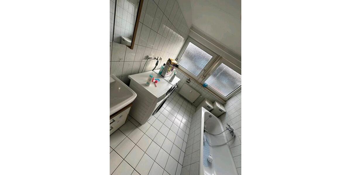 Dachgeschoßwohnung Wallenhorst - 3 Zimmer, 81 m&sup2;, 550&euro; | Angebot:26035197