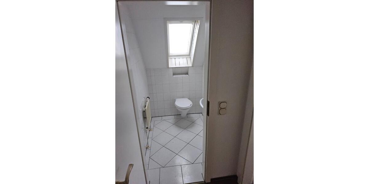 Helle 4-Zimmer-DG-Wohnung in Dingelstädt (130 m²) – sofort verfügbar 4 zimmer