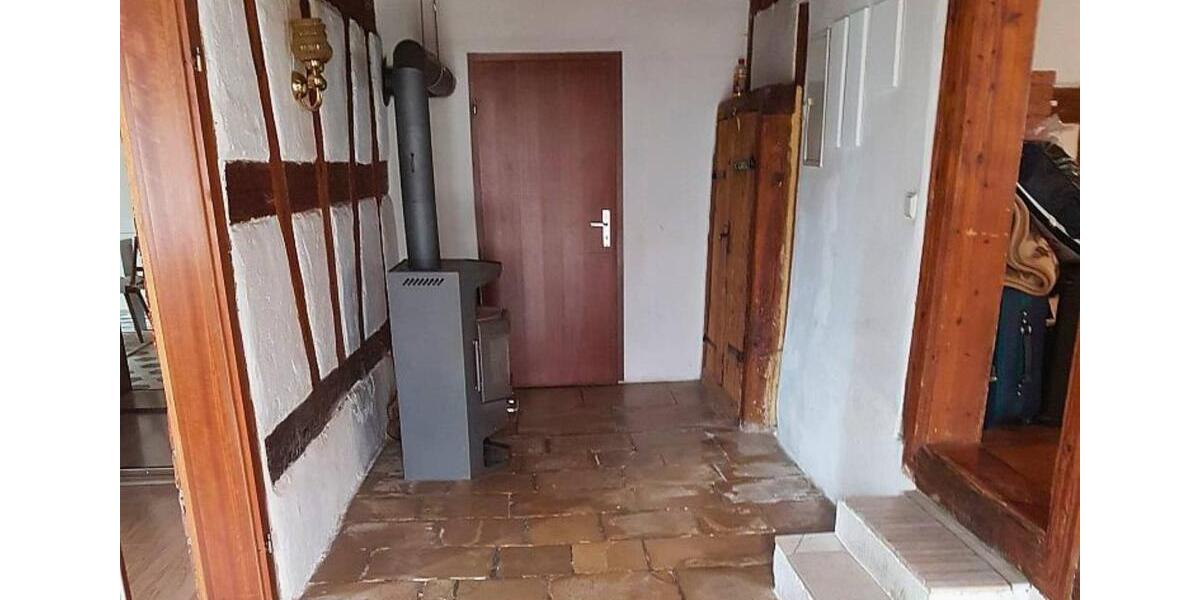 Erdgeschoßwohnung Bechhofen - 4 Zimmer, 145 m&sup2;, 760&euro; | Angebot:26496657