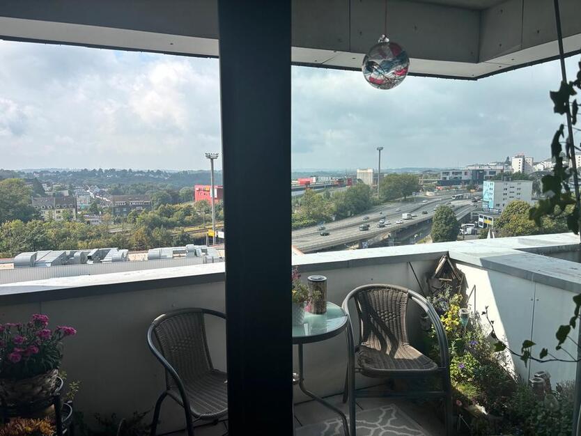 2 Zimmer Wohnung, Küche, Diele, Bad, Fußbodenheizung