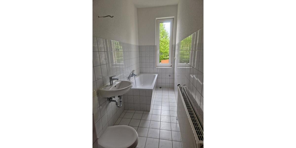 Erdgeschoßwohnung Schönebeck (Elbe) - 3 Zimmer, 62 m&sup2;, 375&euro; | Angebot:24749372